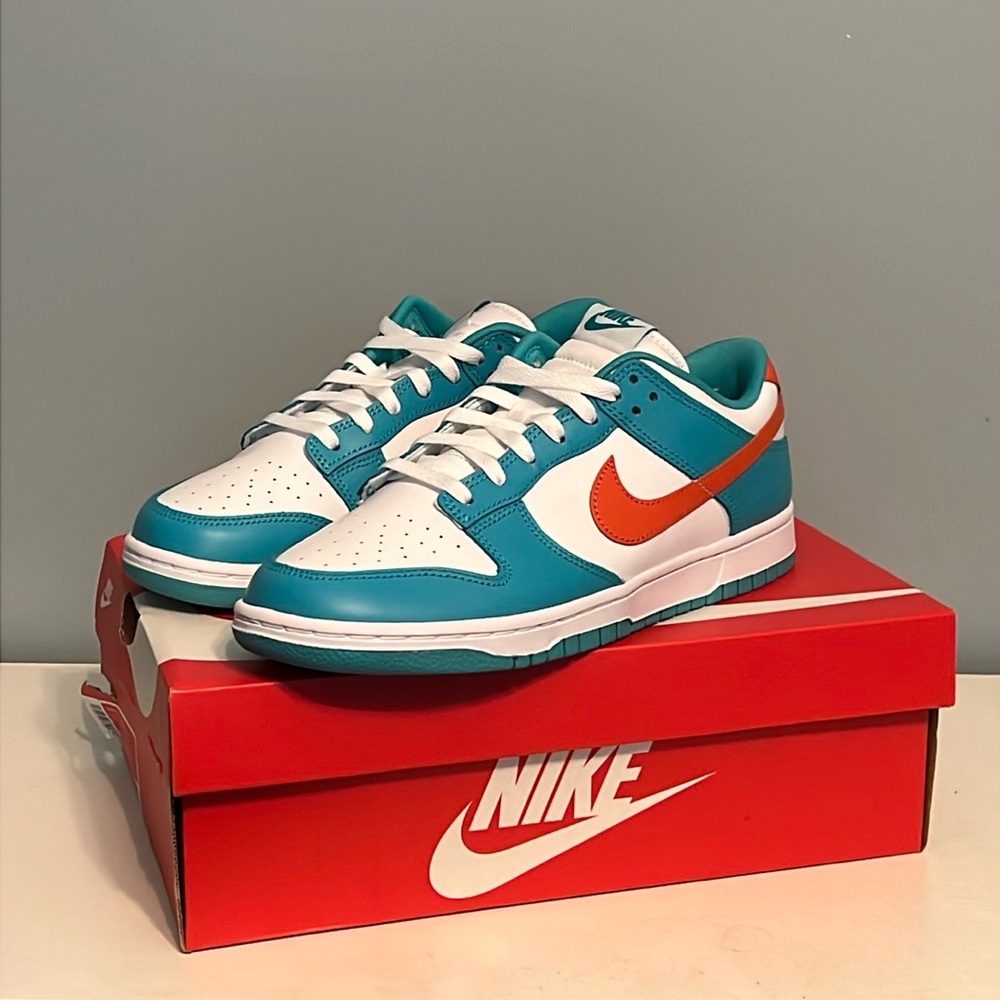 Nike Dunk Low "Miami Dolphins"